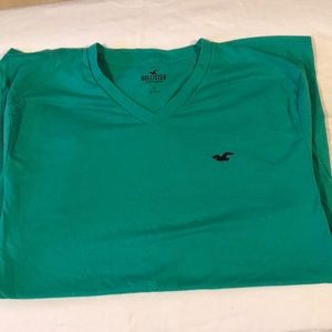 Kelly Green Hollister short sleeve Tee